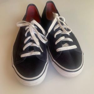 Women’s EUC Navy Blue Thick Sole KEDS - Size 8.5M